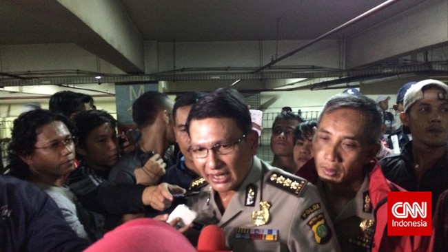 Keraguan muncul dari tim sukses pasangan Agus Harimurti Yudhoyono-Sylviana Murni dengan mempertanyakan integritas Polri dalam mengusut kasus Sylvi.