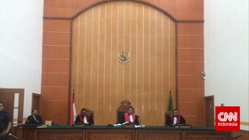 img-title Kesaksian Polisi soal Massa Beratribut Ormas di Aksi 22 Mei