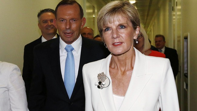 Setelah gugatan dua terpidana mati ditolak oleh PTUN Jakarta, Menlu Australia kembali memohon pengampunan kepada Indonesia.