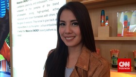 Diet Ala Tya Ariestya Turunkan Berat Badan Tanpa Makan Sayur