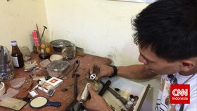 Pedagang Batu Akik Tak Masalahkan Pajak Penjualan