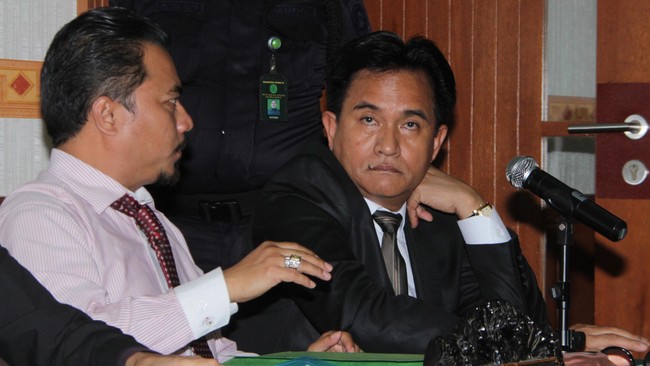 “Ini penting untuk menunjukkan bahwa langkah Menkumham mengesahkan DPP Golkar kubu Agung adalah salah,” ujar kuasa hukum Ical, Yusril Ihza Mahendra.