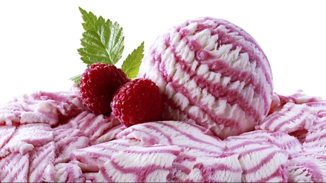 Mereka memproduksi es krim dengan variasi baru yakni dengan campuran nitrogen cair yang mereka sebut sebagai es krim Neon Nitro.
