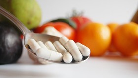 'Resep' Vitamin untuk Wajah Tetap Awet Muda