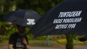 Tak Diakui Negara, Korban Perkosaan Mei 98 Pilih Bungkam