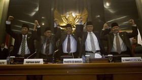 Semua Diserahkan ke Ahok Agar Tak Ada <i>Siluman</i> Lagi