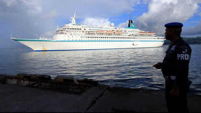 Cegah Corona, BPKS Sabang Batalkan Kedatangan Kapal Pesiar Badan Pengusahaan Kawasan Bebas Sabang resmi membatalkan kedatangan kapal pesiar MS Artania berbendera Bahamas berlabuh di Sabang.