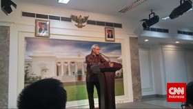 Iwan Fals Respons Jokowi soal Pemimpin Rambut Putih Mikirin Rakyat
