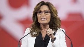 Sarah Palin: Penduduk AS Harus Berbahasa 'Amerika'
