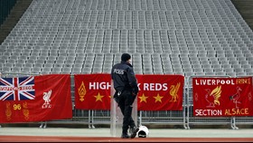 UEFA Bebaskan Liverpool dari Sanksi FFP