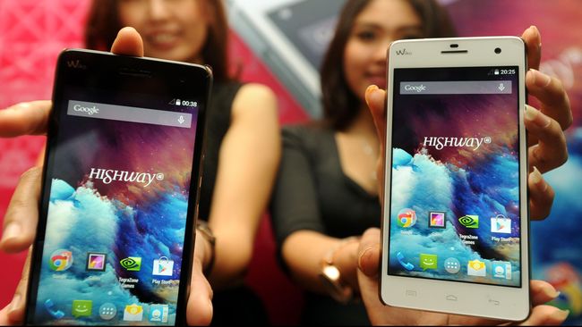 Pengguna Android dan iPhone Terancam Serangan 'Freak' Tanpa disadari jutaan orang pengguna ponsel Android dan iPhone terancam sebuah celah berbahaya yang disebut serangan ‘freak’.