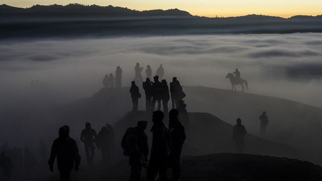 Taman Nasional Bromo Tengger Semeru (BTS) menggelar Sport Tourism bertajuk Bromo Marathon 2016 pada Minggu (4/9).