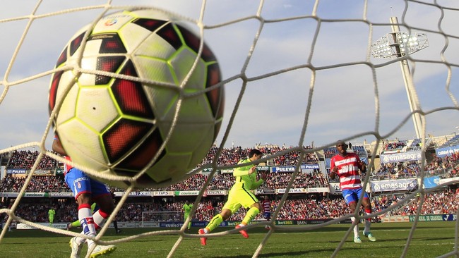 Sampdoria berhasil menyalip Napoli ke peringkat empat klasemen sementara Serie A setelah mengalahkan Internazionale Milan 1-0.