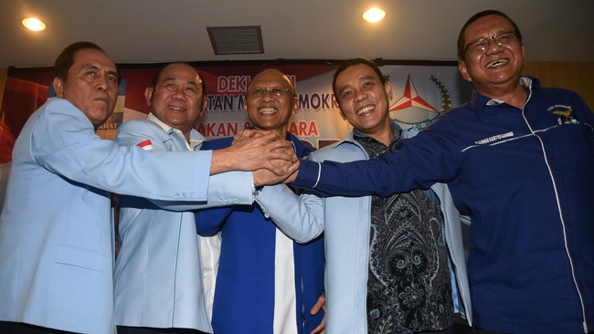 Partai Demokrat menilai kekuatan politik antara Ahok dan Nachrowi setara sehingga dipastikan bisa bersaing pada Pilkada 2017.
