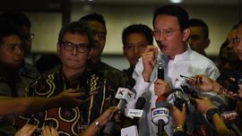 Dinas Pendidikan Jakarta Pastikan Tak Ada Pengadaan Tahun Ini