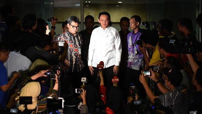 Panitia Angket DPRD DKI Jakarta mengeluarkan simpulan jika APBD 2015 yang diajukan Ahok ke Kemendagri adalah palsu.