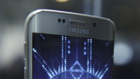 Dua Fitur Kecil tapi Penting yang Hilang di Galaxy S6
