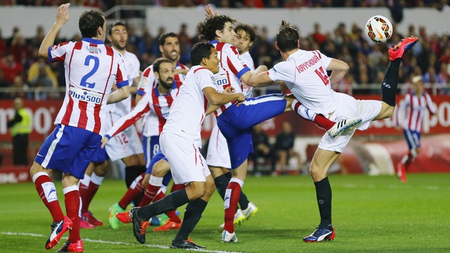 Tambahan satu poin membuat Atletico gagal memangkas jarak dengan Barcelona di peringkat dua klasemen sementara. Sedangkan Sevilla tetap di posisi kelima.