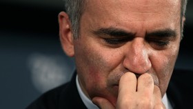 Kasparov: Tidak Akan Ada Transisi Politik di Rusia