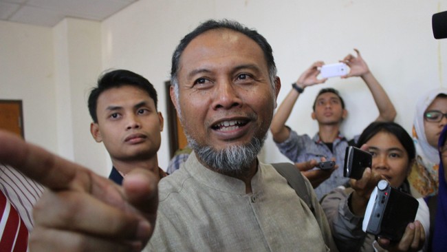 Bambang Widjojanto dikabarkan mundur dari TGUPP DKI Jakarta usai menjadi kuasa hukum tersangka dugaan korupsi Mardani Maming