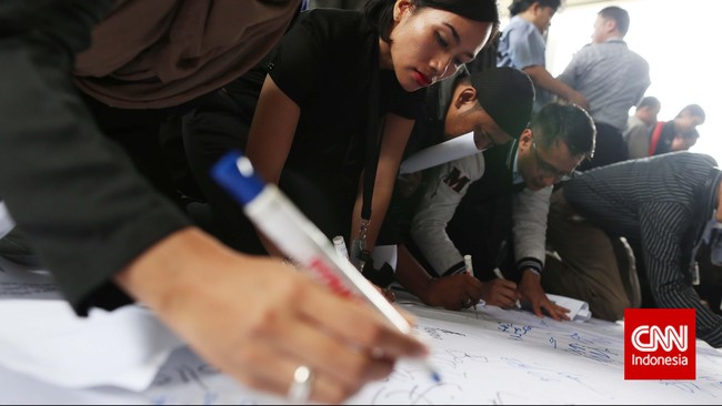 Berkas sudah diterima Senin (9/3) sore kemarin dan diantarkan oleh Deputi Penindakan KPK Warih Sardono