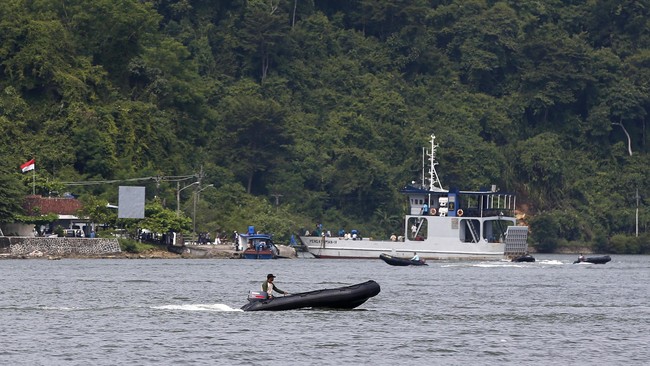 Mantan Dirjenpas sebut keamanan harus ditingkatkan mengingat posisi Abu Bakar Baasyir yang ditahan di titik terjauh dari Dermaga Sodong, Nusakambangan.