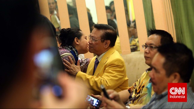 "Dari awal tidak ada anggota kami yang melakukan manipulasi. Jadi silakan diperiksa," kata Agung.