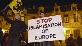 Pendiri PEGIDA Bandingkan Menteri Jerman dengan Petinggi Nazi