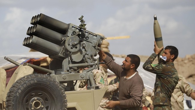 Irak mengakui bahwa jihadis ISIS telah merampas sebagian besar senjata dan mobil perang buatan Amerika, yang direbut dari pasukan Irak di berbagai pertempuran.