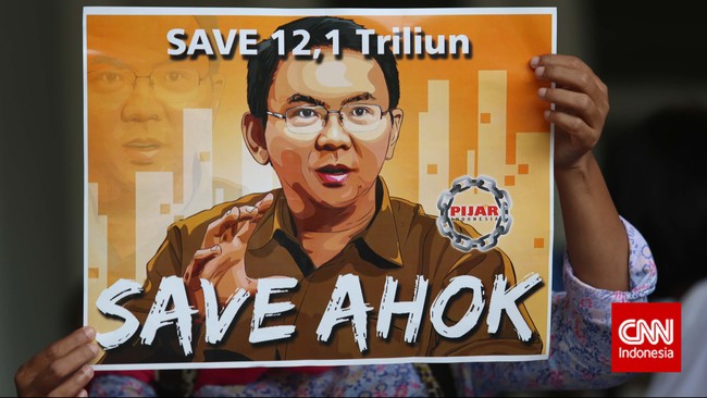 Direktur Jenderal Keuangan Kemendagri Reydonnyzar Moenek mengatakan pertemuan Ahok dengan DPRD bertujuan menengahi polemik draf APBD 2015 antara keduanya.