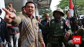 Ahok Akan Dilaporkan ke Bareskrim dan KPK