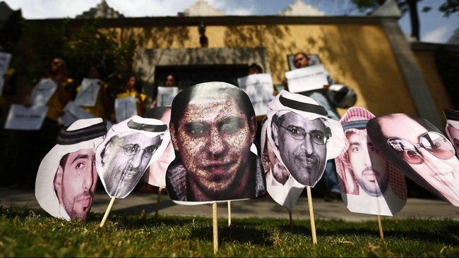 Menteri ekonomi dan wakil kanselir Jerman, Sigmar Gabriel memohon pengampunan kerajaan Saudi untuk blogger dan aktivis ateis, Raif Badawi.