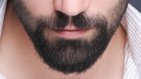 img-title Mengenal Redensyl, Bahan Aktif Penumbuh Rambut dan Berewok