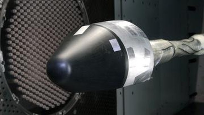 Roket New Shepard milik Blue Origin terbang ke ketinggian 93 kilo meter dari permukaan Bumi sebelum kapsul yang dibawanya dilepaskan kembali ke Bumi.
