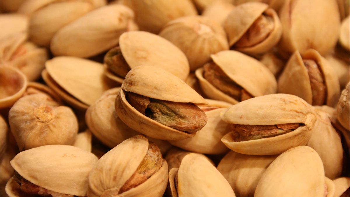 Ngemil Sambil Bakar Lemak Pakai 5 Jenis Kacang Ini