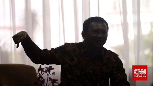 Ia ingin membuktikan di forum itu usulan anggaran siluman, salah satunya pengadaan UPS tak pernah dibahas sebelumnya
