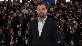 Leonardo DiCaprio Lajang, Bantah Kencani Rihanna