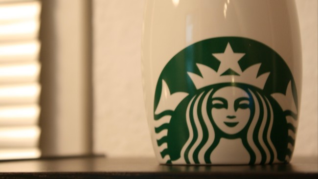 Gerai Starbucks di Bandara Dublin, Irlandia berganti nama menjadi Vista Coffee sejak 4 Januari 2024.