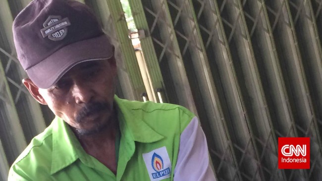 Label tersebut diharapkan bisa membuat masyarakat berduit lebih malu untuk membeli gas bersubsidi tersebut.