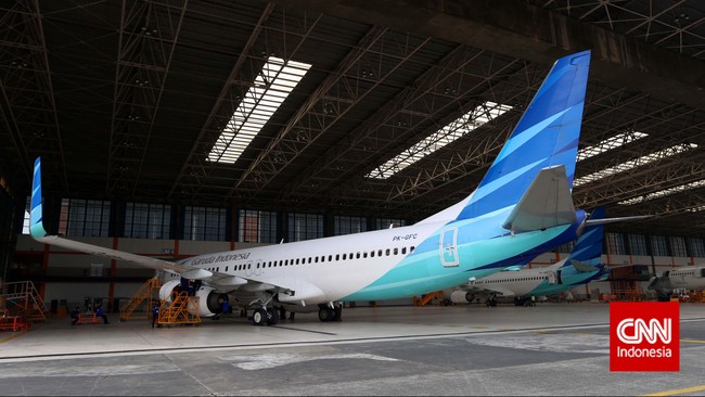 PT Garuda Indonesia (Persero) Tbk mengakui pendapatan perusahaan dari penjualan tiket selama bulan Ramadan rata-rata turun 10 persen tiap tahun.
