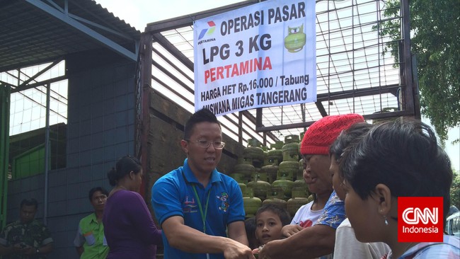 Kementerian ESDM tengah mengkaji kebijakan distribusi tertutup elpiji 3 kg berdasarkan KKS guna memastikan penyaluran gas bersubsidi tersebut tepat sasaran.