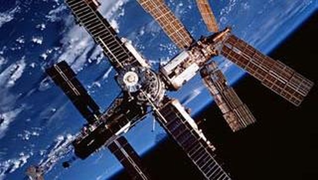NASA merayakan hari ulang tahun ke-20 dari misi jangka panjang pertama ke Stasiun Luar Angkasa Internasional (ISS).