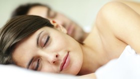 Perempuan yang Tidur Lebih Lama Punya Gairah Seksual Tinggi