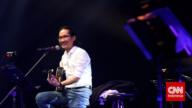 Kondisi Dian Pramana Poetra mulai menurun ketika harus manggung di Banyuwangi, dan memburuk setelah kembali ke Jakarta.
