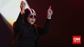 Melly Goeslaw Berangkat Ke Palestina Jadi Duta Kemanusiaan