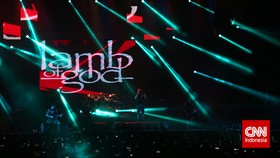Vokalis 'Lamb of God' Dipukuli di Irlandia