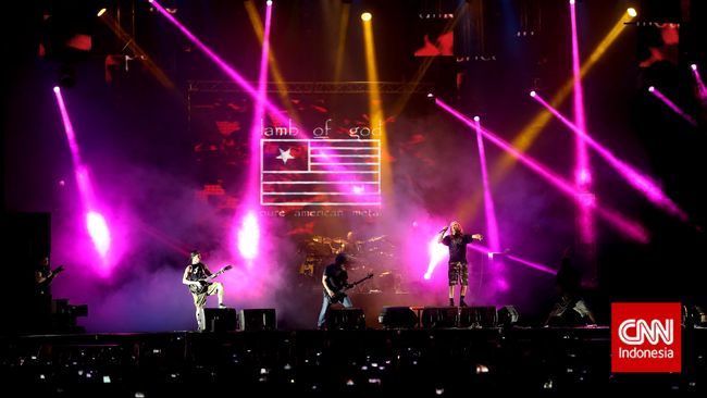 Jika dikelola dengan konsep yang membuat orang ingin datang, festival musik di Indonesia suatu saat bisa saja menyaingi Coachella atau Lollapalooza.