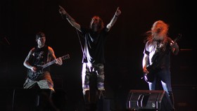 Band Metal Lamb of God Rilis Bir Non-alkohol