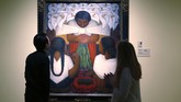 Kreasi Seniman Latin Hiasi Sudut Detroit Karya pasangan seniman keturunan Meksiko, Frida Kahlo dan Diego Rivera, siap dipamerkan di Detroit Institute of Arts, Michigan, AS, mulai 15 Maret 2015.