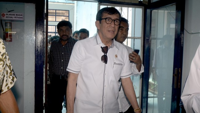 Menteri Hukum dan HAM Yassona Laoly menyebut ada oknum Ditjen Imigrasi yang turut serta dalam dugaan kasus korupsi Payment Gateway di Kemenkumham.